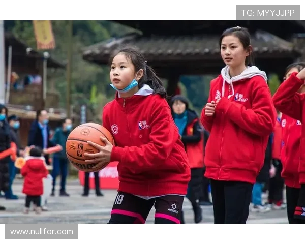 [NBA]“NBA关怀行动”来到贵州 陈楠现场助力.